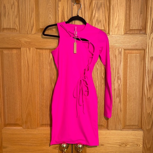 Skims Lace Up Fuchsia Pink Mini Dress NWT - Picture 1 of 5